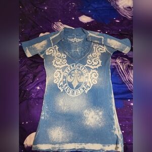 Affliction short sleeved v-neck shirt